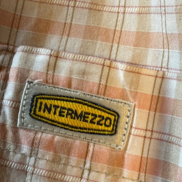 Cream Casual Button Down Shirt with Lightweight Fabric - Picture 5 of 5